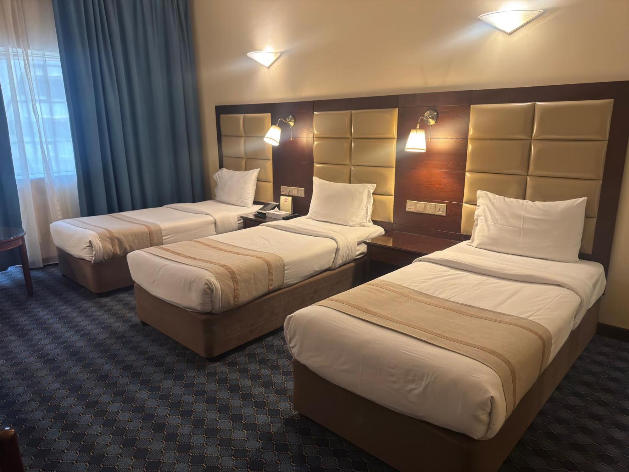 Orchid Hotel Deira Дубай Экстерьер фото