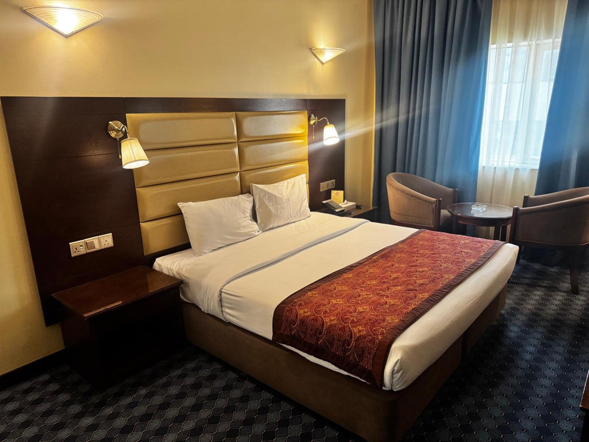 Orchid Hotel Deira Дубай Экстерьер фото